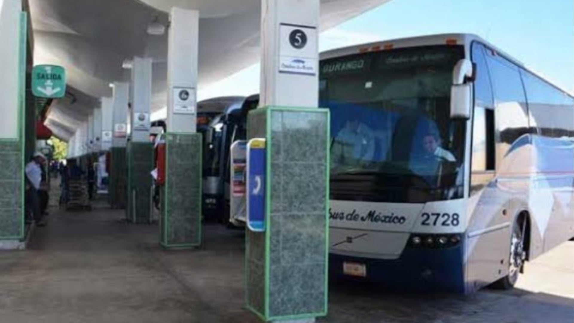 EN VIVO Salidas y estatus de corridas HOY 18 de septiembre en la Central Nueva de Autobuses de Tlaquepaque.png