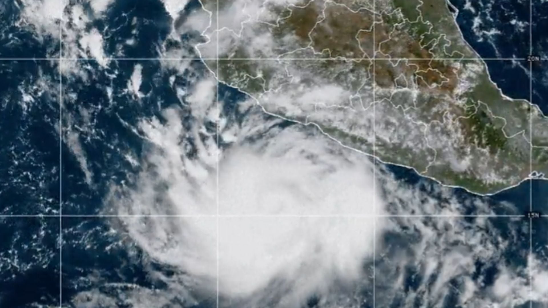 Alerta azul en Jalisco por el huracán ‘Polo’ categoría 5: ¿qué significa y qué tan peligroso es?
