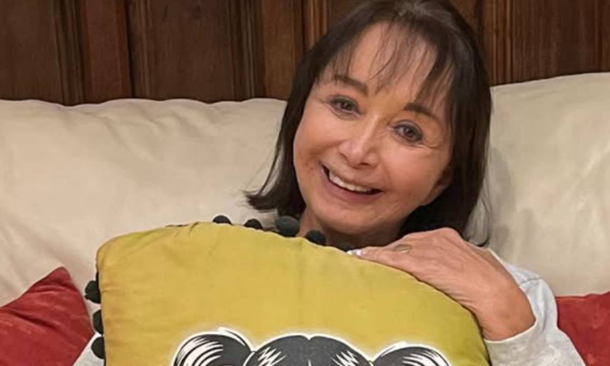 Hospitalizan de emergencia a Maria Antonieta de las Nieves.