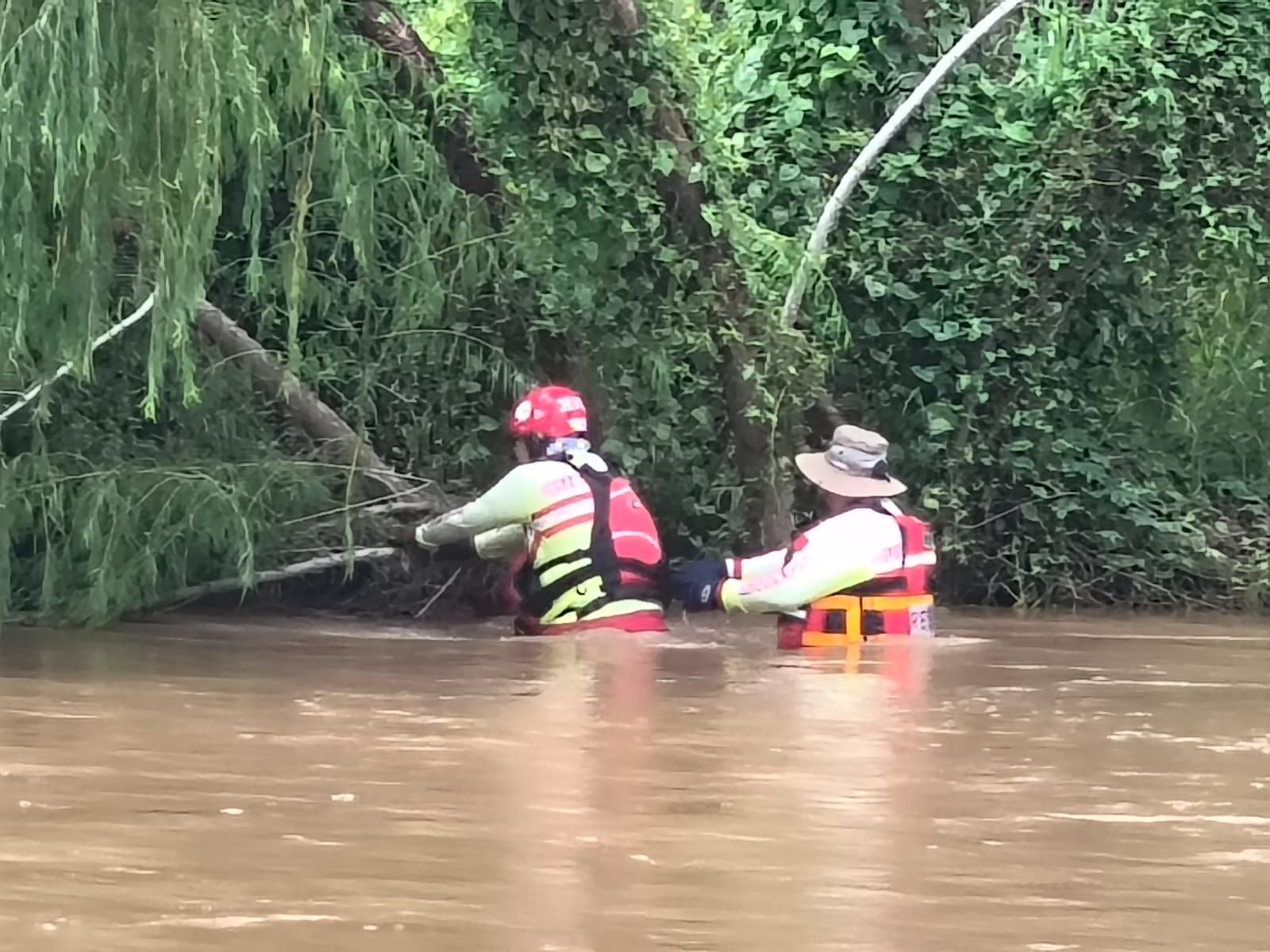VIDEO | Menores mueren ahogados en el río Purificación; así fueron encontrados en La Huerta