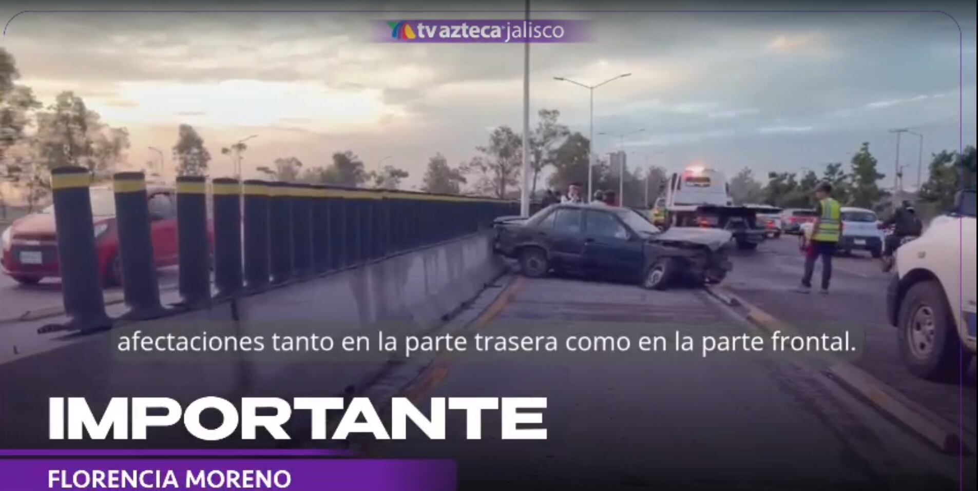 ÚLTIMA HORA | Iban al trabajo cuando los impacta un camión pesado en Periférico; hay caos vial
