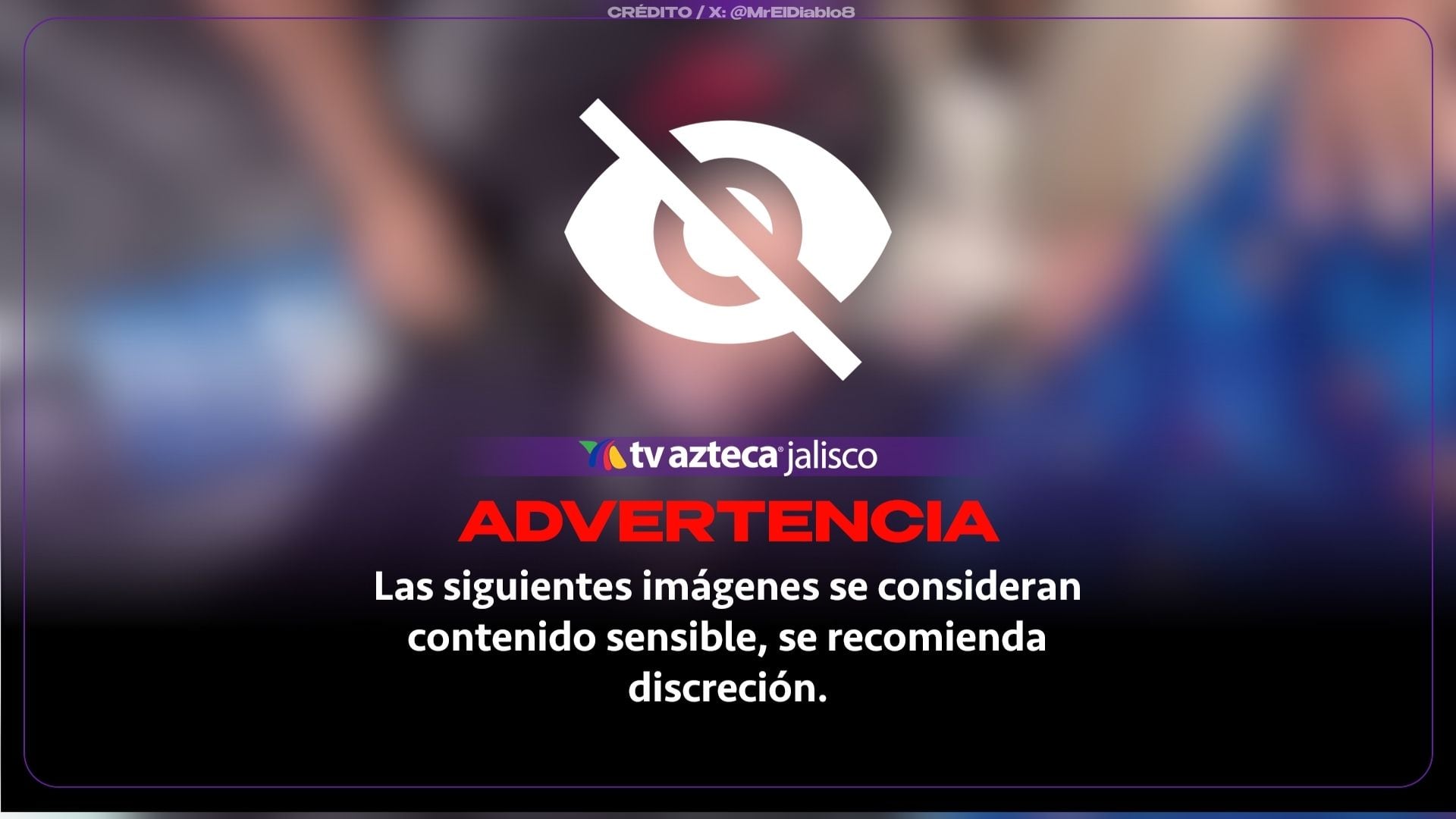 VIDEO | Pasajeros salen lesionados tras volcadura de transporte público en Puebla; chofer se da a la fuga
