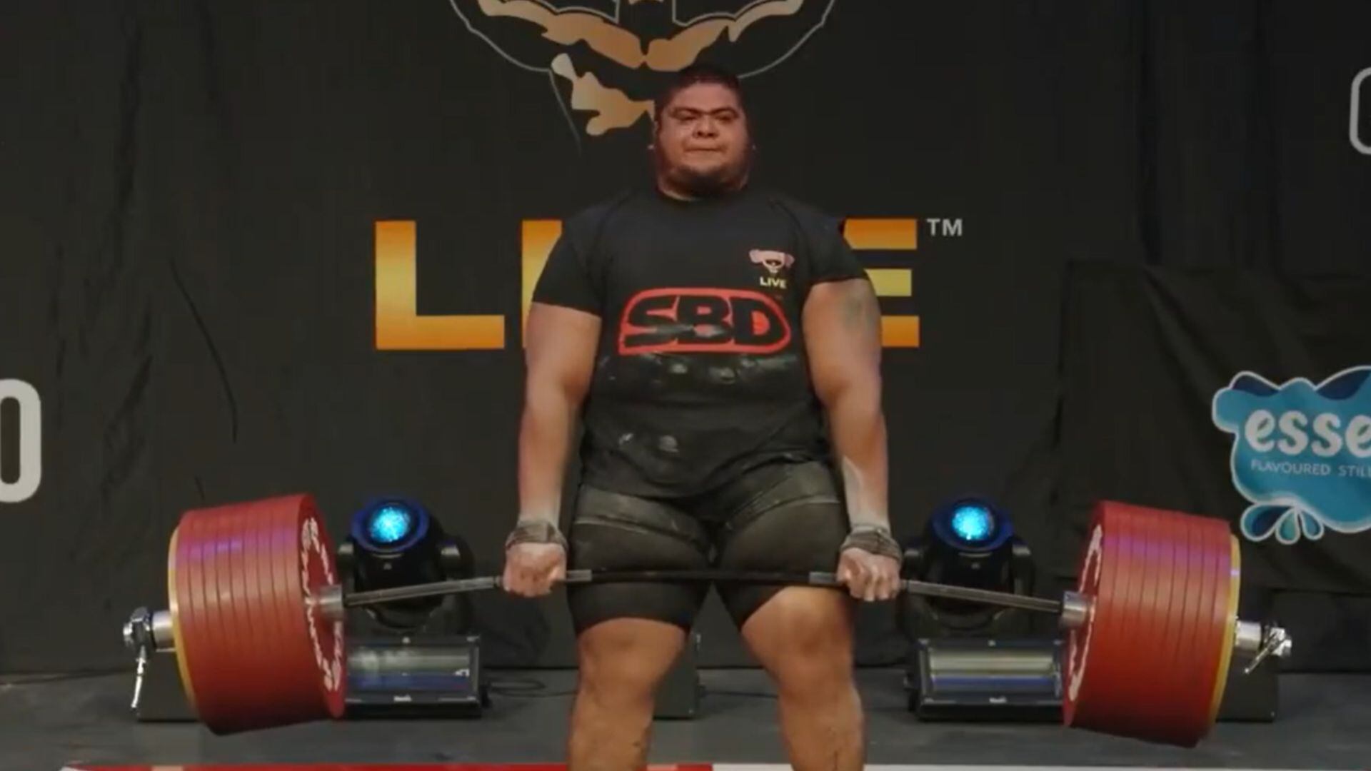 ¡México hace historia! Raúl Flores sorprende con un peso muerto de 511 kg