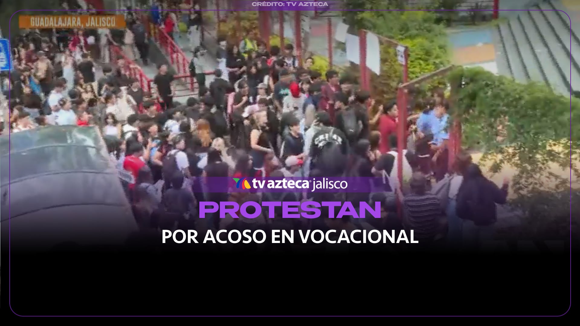 Estudiantes protestan por presunto acoso sexual en Escuela Vocacional de Guadalajara