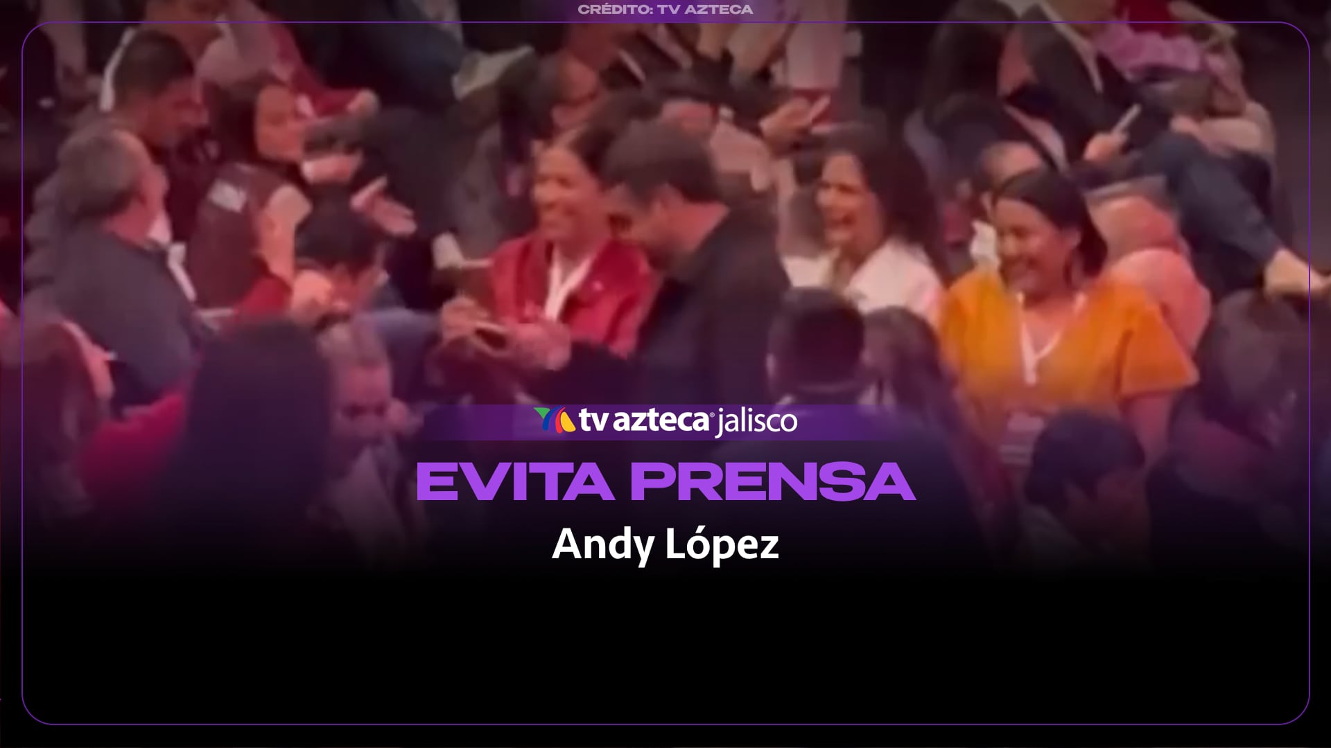 Andy López Beltrán evade a la prensa en el Auditorio Nacional durante festejo de Morena
